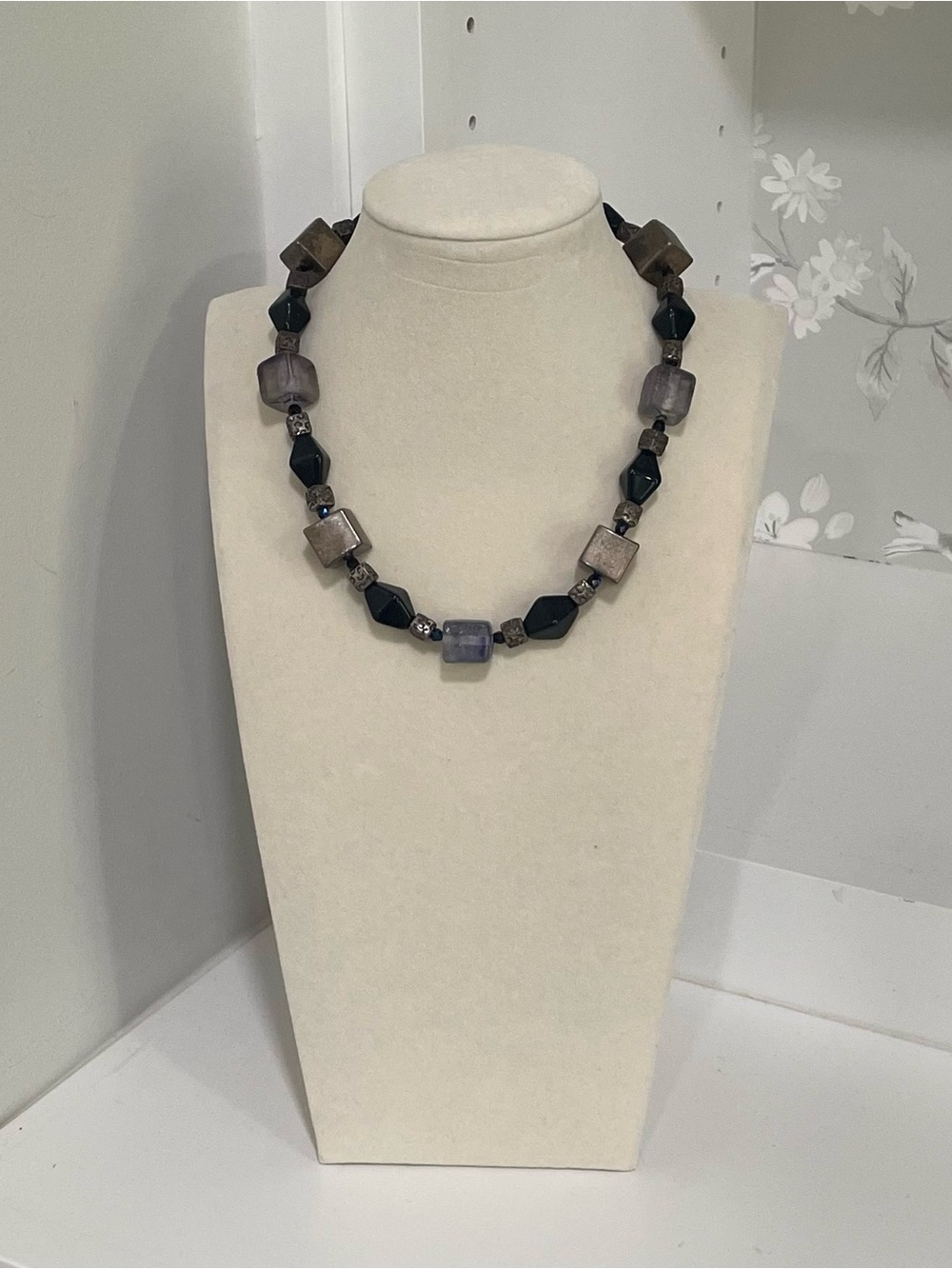 Chico’s Chunky Bead Statement Necklace Boho Eclectic Modern Rustic Artistic